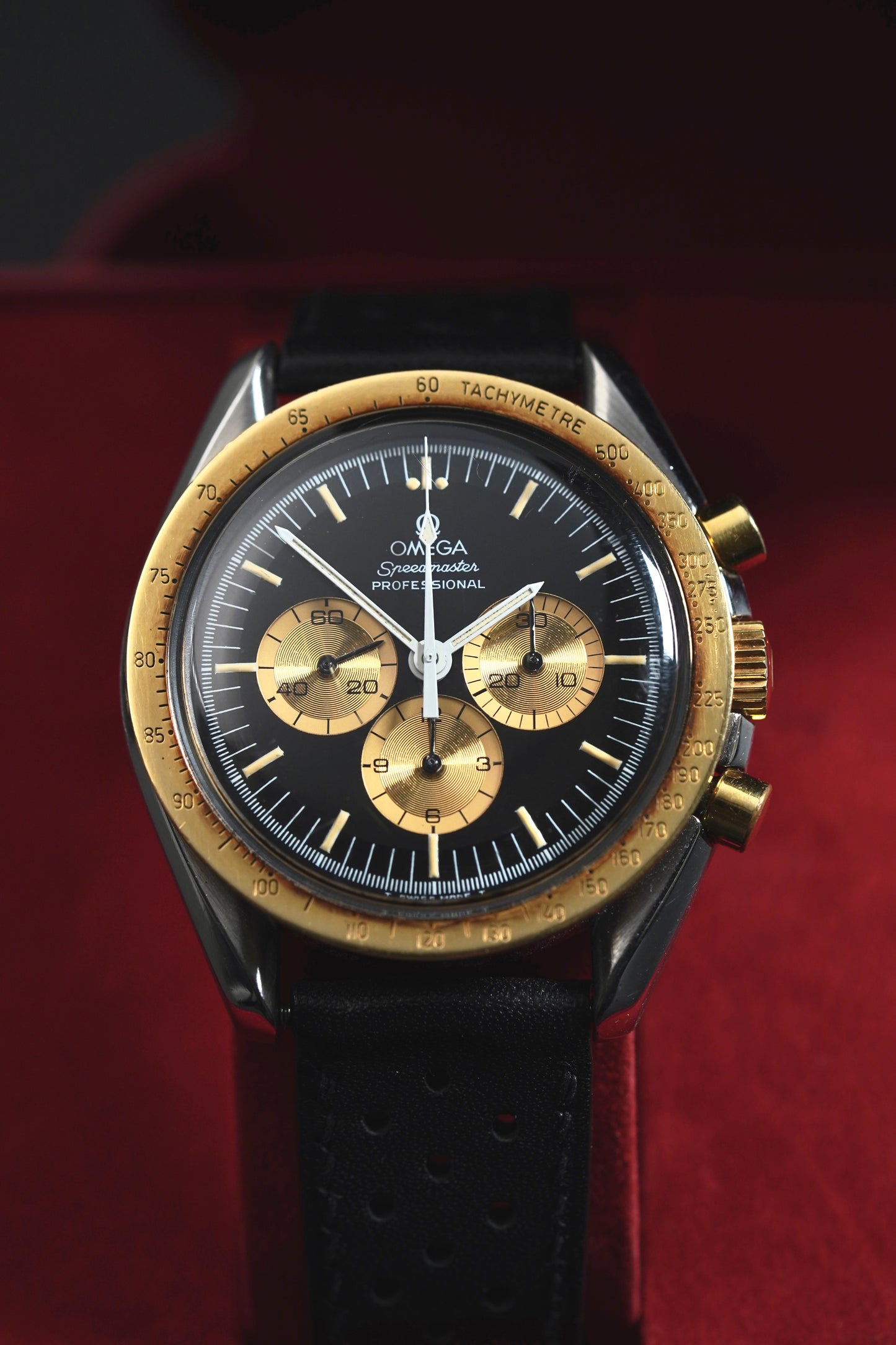 OMEGA SPEEDMASTER