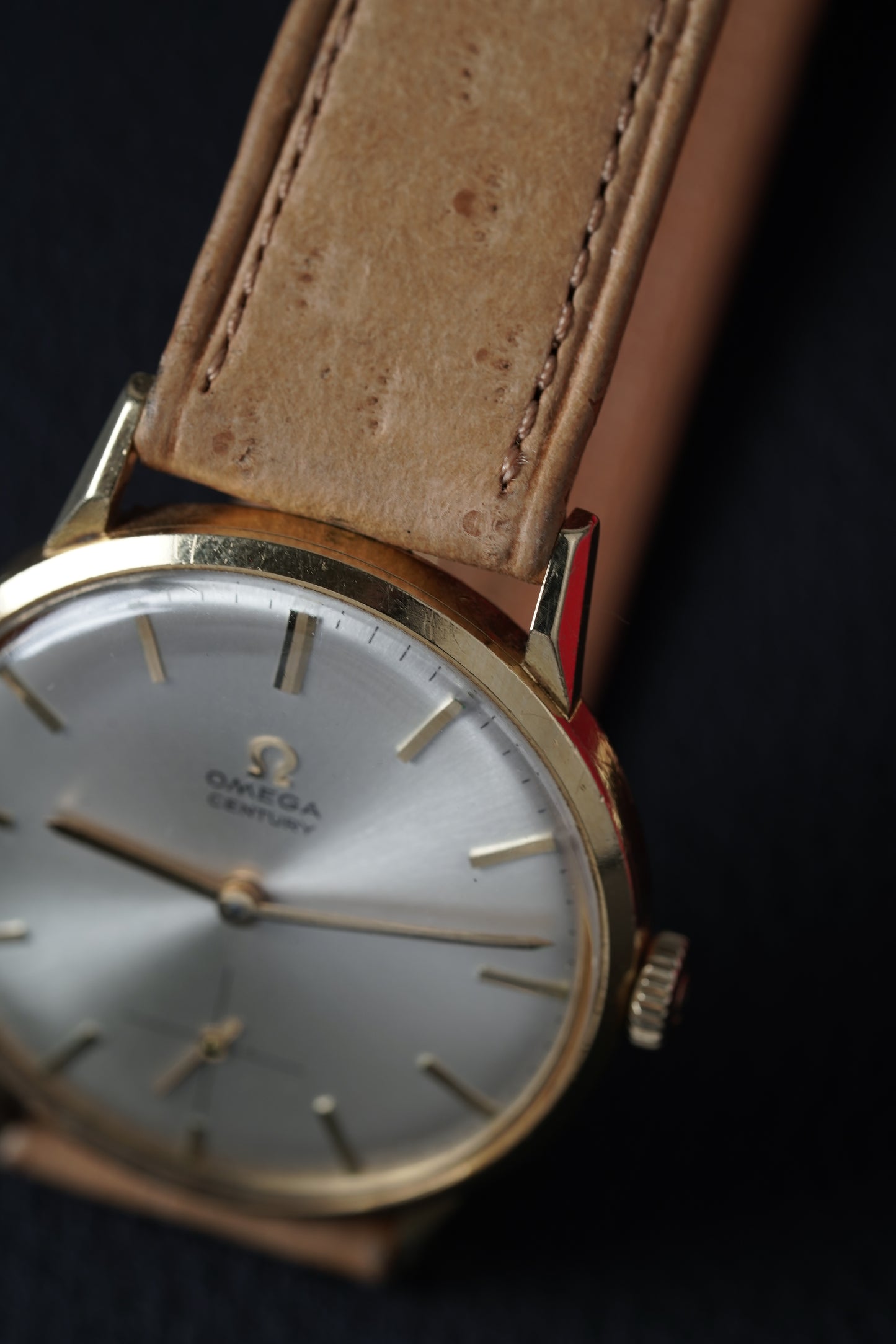 OMEGA CENTURY ORO18KT