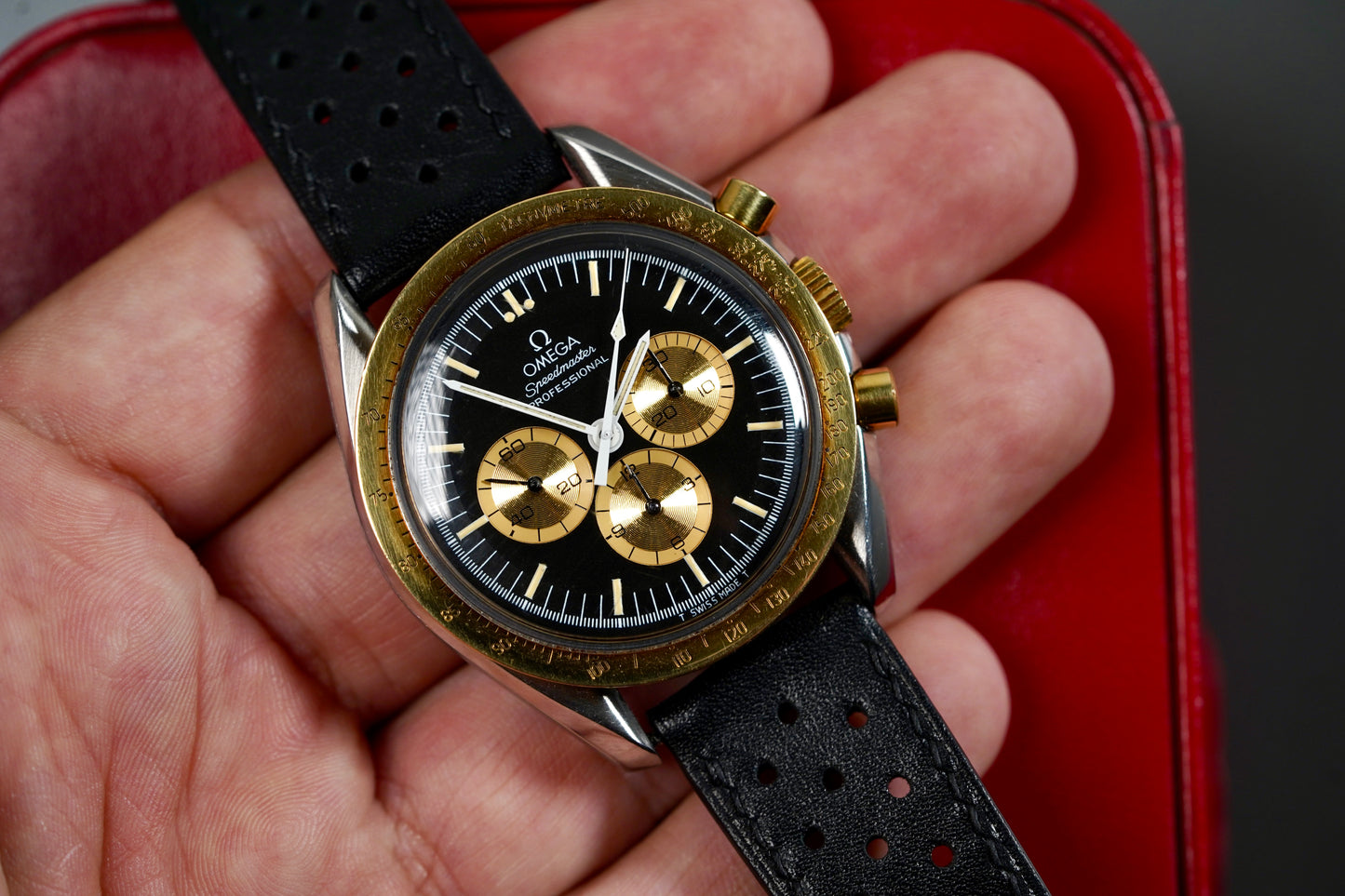 OMEGA SPEEDMASTER