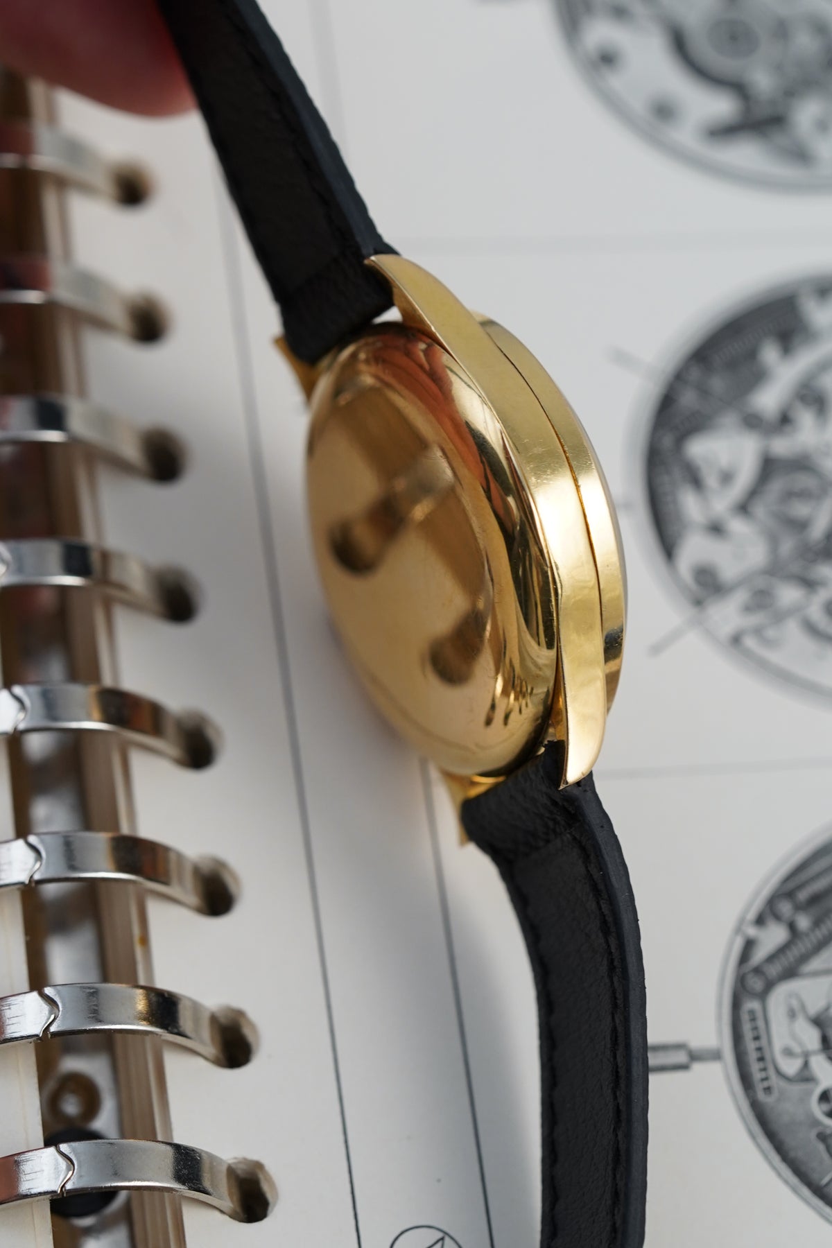 LEBOIS CHRONO 18KT